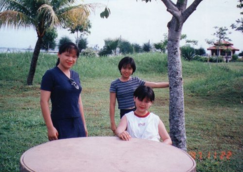 friend.jpg (43049 bytes)